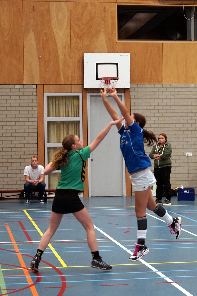 Korfbal B4  30 november-000.jpg